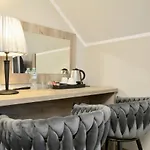 فندق مبيت وإفطار Classic 3*