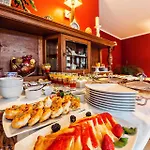 فندق مبيت وإفطار Classic 3*
