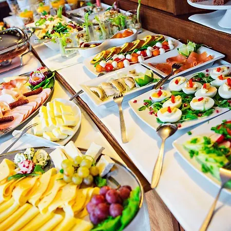 Rezydencja Classic Bed & Breakfast 4*